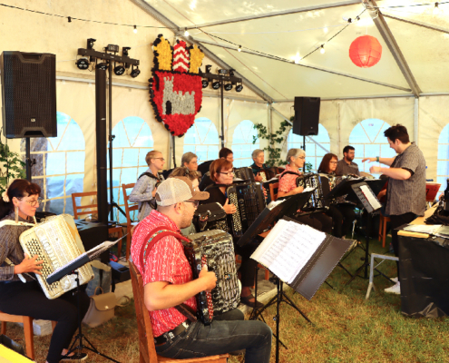 Les accordéonistes de l’Écho de Riaux