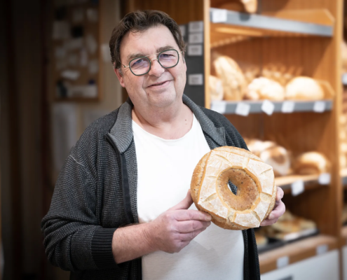 Roland Knöpfel, boulanger à Travers. © Mathieu Hofner